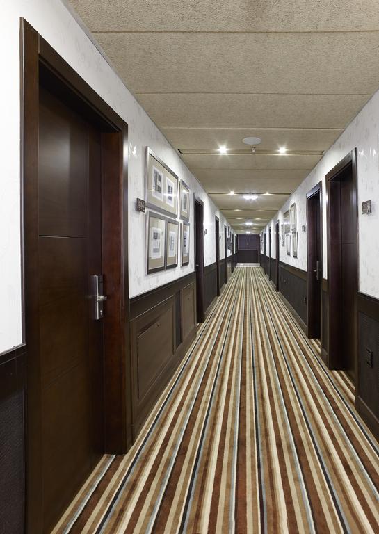 Hotel Granda Cangas de Onis Exterior photo